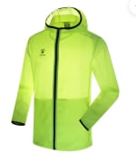 Kelme Chubasquero amarillo por 15.60€.