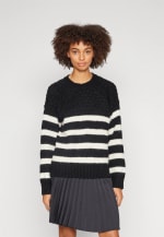 ONLY Knitted ONLBILLIE Jersey Negro por 17,69€