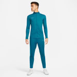 Ensemble survêtement Nike Academy bleu à 24€