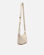 Bolso bandolera pequeño color beige por 9€
