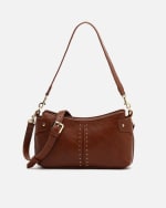 Bolso de hombro pequeño con detalles metálicos por 20€