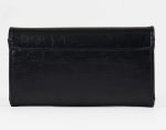 Bolso Clutch negro por 9.99€.