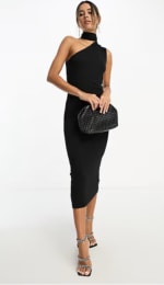 Robe mi-longue à encolure américaine asymétrique - Noir à 9,89€