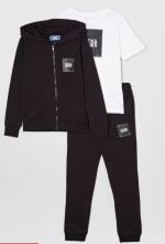 Conjunto chándal y camiseta infantil Jack and Jones por 38€