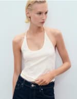 Mango Top escote halter apliques metálicos por 3,99€