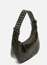 Bolso de hombro con asa regulable y detalles metálicos por 8.10€