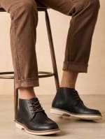 Botín Casual Contraste con Cordón Hombre por $24.990