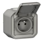 Prise étanche Legrand IP55 avec terre Plexo à 4,90€