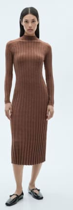 Vestido canalé cuello perkins por 5.99€