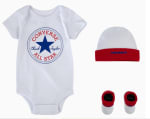 3-Piece Chuck Taylor Bodysuit Set de 0 a 6 meses por 15.99€