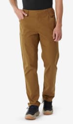Pantalón de montaña y trekking Hombre Quechua NH500 regular marrón por 13.99€