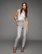 Jeanst Skinny Soft Tiro Super Alto por $274 | Bershka