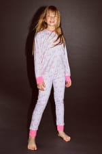 Kids pyjamaset met eenhoorn Insua voor €6 bij Veritas