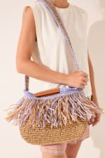 Women'secret Bolso mediano rafia flecos por 9.99€