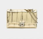 Bolso de hombro acolchado por 15.99€.