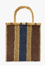 Parfois Bolso de mano a rayas efecto rafia con bambú por 17.99€.