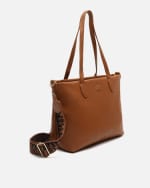 Bolso shopper con asa bandolera extraíble por 12€