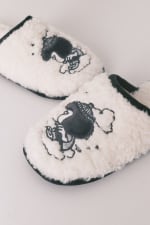 Zapatillas casa borreguito gris Mafalda por 9.99€