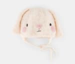 Gorro cuello de conejo liso de niña por 3.89€.