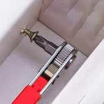 Multifunctional Tool: Screwdriver with Ratchet, Wrench, Bender, Crosshead Cover, Red