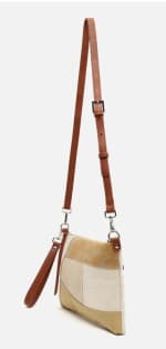 Bolso Bandolera pequeño con asa de mano por 6.60€.