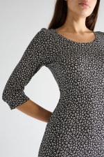 NAF NAF vestido midi negro estampado por 1,99€