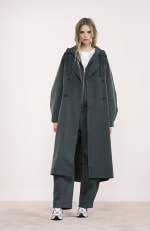 Gabardina ASOS DESIGN Gris Carbón por 24,22€