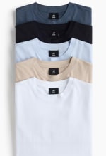 Set van 5 T-shirts (100% katoen) voor €28 bij H&M