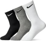 Pack de 3 pares de calcetines tobilleros unisex de Nike Training por 8.92€.