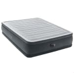 Intex Queen Comfort-Plush Luchtbed met ingebouwde pomp voor €36,90 bij Amazom
