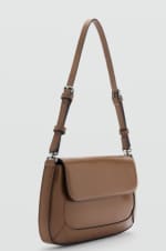 Bolso de hombro con solapa por 13.99€