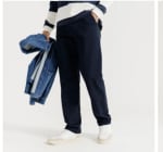 Pantalon chino loose à 15€