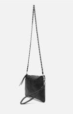 Bolso de fiesta pequeño con detalles metálicos y asa bandolera extraíble ed. por 12€