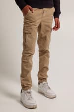 Pharell JR Khaki cargo broek voor jongens voor €8 bij America Today