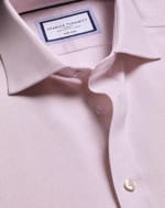 Chemise extensible texturée à motif carrés sans repassage à 29,95€