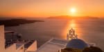 Escapada a Santorini Suite con jacuzzi privado por 145€