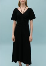 Vestido de punto con detalle fruncido por 22.99€