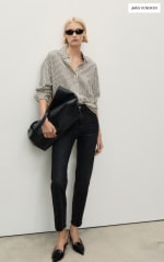 Jeans Newmom confort tiro alto por 13.99€