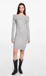 Vestido con hombros descubiertos por 7.99€