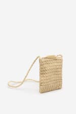 Bolso bandolera trenzada Cortefiel por 15.99€