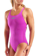 Arena Bañador deportivo por 18.80€.