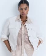 Chaqueta vaquera bolsillos por 11.99€