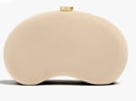 Clutch de fiesta con textura suave por 12.99€.