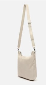 Bolso bandolera con detalles metálicos ed. por 8.10€