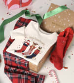 Vertbaudet Estuche Regalo de Navidad con Pijama y Calcetines para Niña Rojo por 2499€