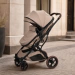 2-in-1 meegroei kinderwagen - taupe voor €99 bij de Action