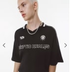 T-shirt style maillot de football à inscription Pull&Bear - STWD à 15€