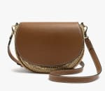 Parfois Bolso Bandolera efecto rafia con solapa por 15.99€.