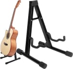 Soporte para guitarra portátil por $105 en Amazon
