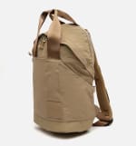 Mochila en nylon con bolsillo para portátil de 14 pulgadas por 12€.